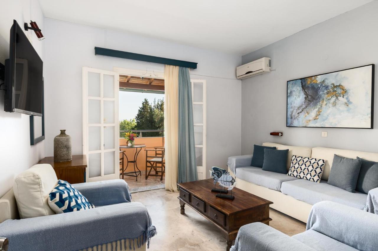 Apartment Nikiforos By Konnect,